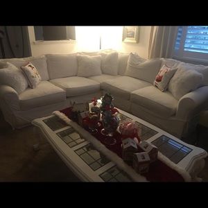 Nicole Miller Accents - Nicole Miller White Faux Fur Pillows 18 x 18 Nicole Miller Accents - Nicole Miller White Faux Fur Pillows 18 x 18